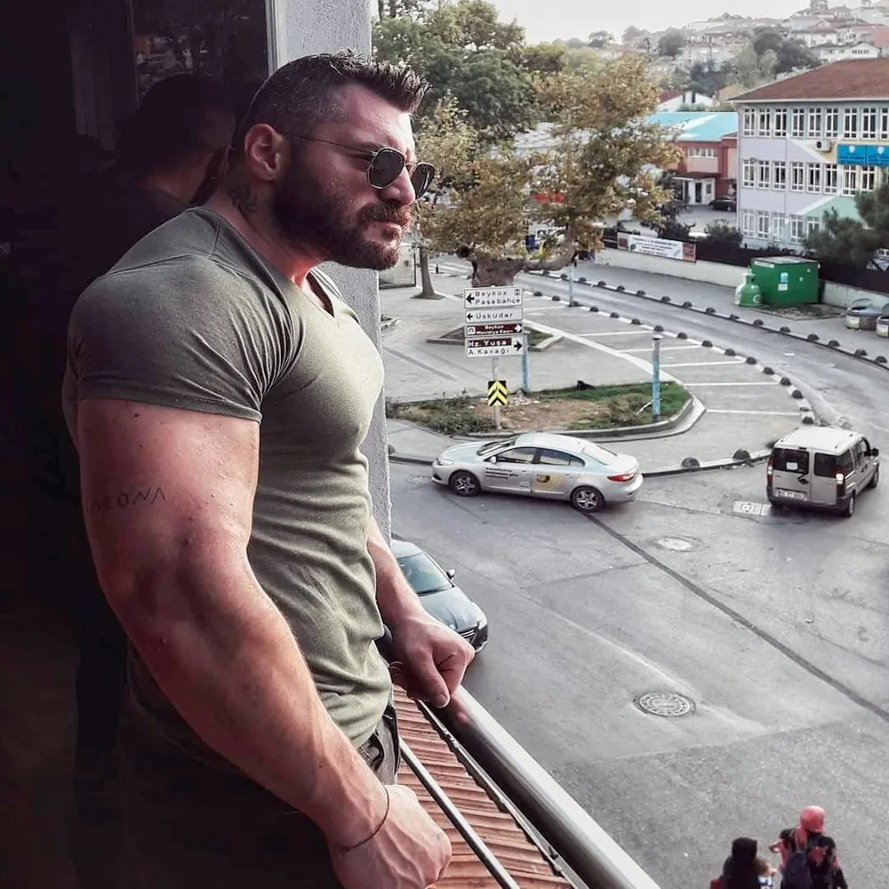 Dağlar Aglayun orijinal kapak görseli